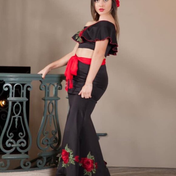 Mexican Dress - Picture 2 of 2